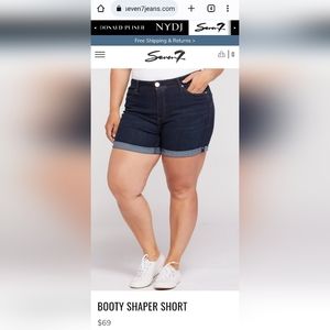 Seven 7 Jean Shorts Size 24W Dark Blue Denim